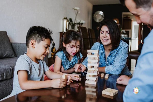 Mi Tip Secreto: ¡Que el 'Screen Time' no le robe la diversión a la vida real!