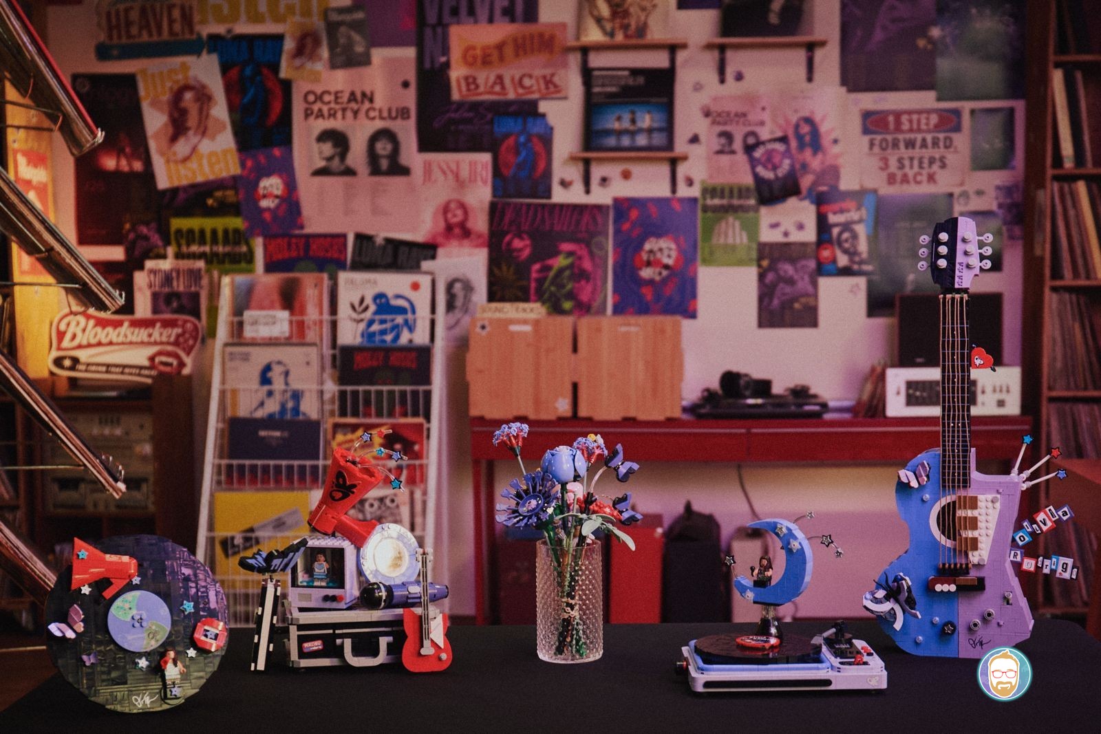 LEGO x Olivia Rodrigo: ¡Construye tu propia historia musical!